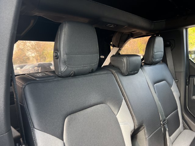 Used 2023 Ford Bronco Black Diamond AWD/4WD image 26