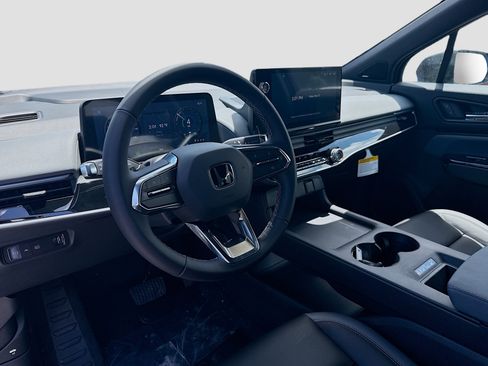 New 2026 Honda Prologue Touring image 9