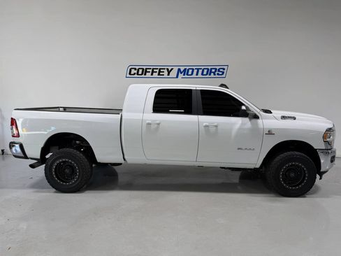 Used 2022 RAM 2500 Big Horn w/ Level A Equipment Group AWD/4WD image 7