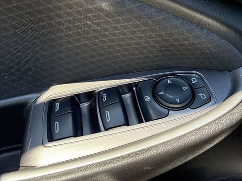 Used 2023 Chevrolet Malibu LT image 24