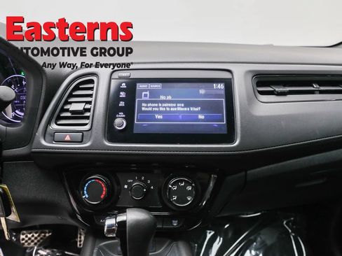 Used 2022 Honda HR-V Sport image 12