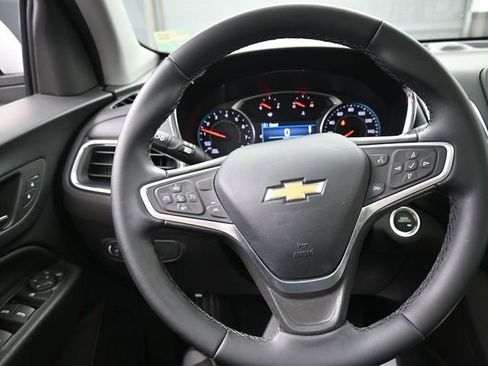 Used 2023 Chevrolet Equinox LT FWD image 8
