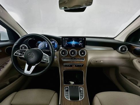 Used 2022 Mercedes-Benz GLC 300 4MATIC image 14