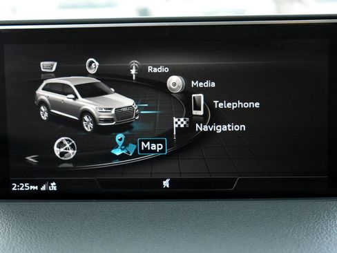 Used 2018 Audi Q7 3.0T Prestige w/ Prestige Package image 21