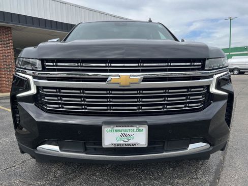 Used 2023 Chevrolet Tahoe Premier AWD/4WD image 11
