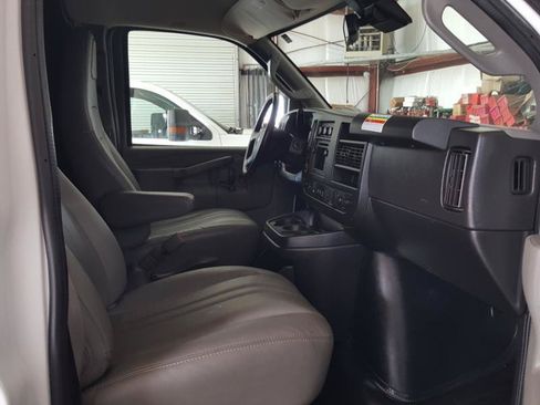 Used 2020 Chevrolet Express 2500 w/ Driver Convenience Package RWD image 23
