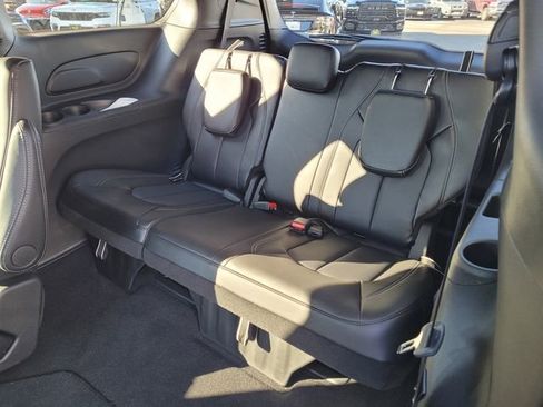 New 2026 Chrysler Pacifica Select w/ S Appearance Package image 8