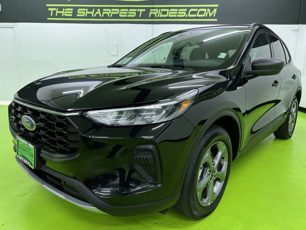 Used 2025 Ford Escape ST-Line AWD/4WD image 5