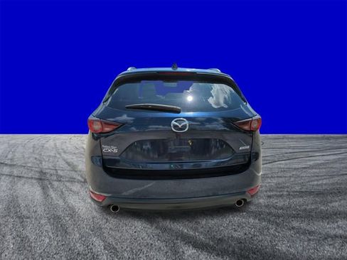 Used 2018 MAZDA CX-5 Touring w/ Preferred Equipment Package FWD image 5