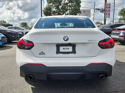 Used 2022 BMW 230i Coupe image 4