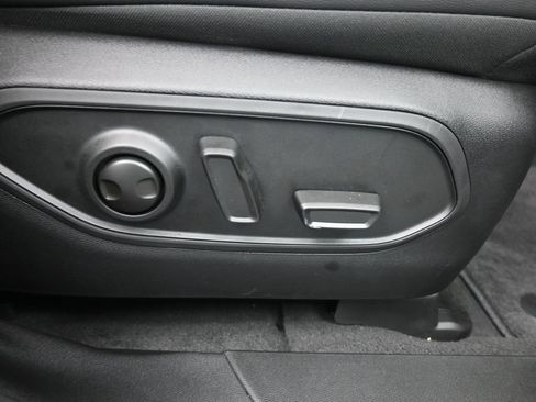 New 2026 Jeep Cherokee Limited image 27