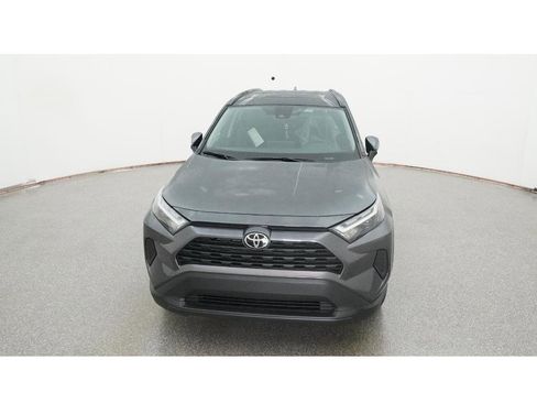 New 2025 Toyota RAV4 XLE image 15