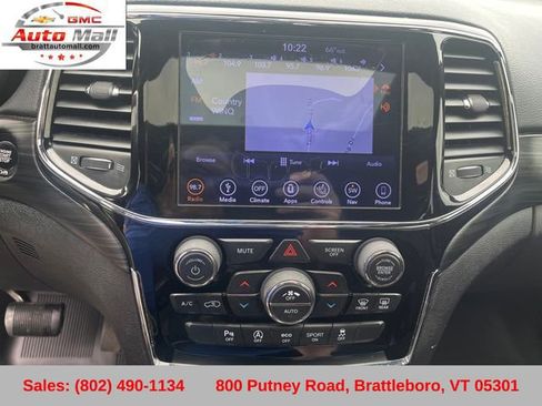 Used 2019 Jeep Grand Cherokee Altitude AWD/4WD image 19