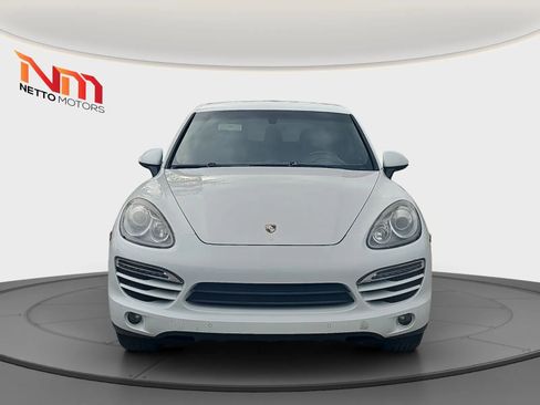 Used 2014 Porsche Cayenne image 10