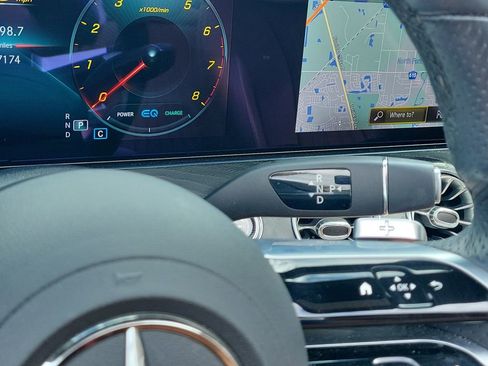 Used 2021 Mercedes-Benz E 450 Cabriolet image 20