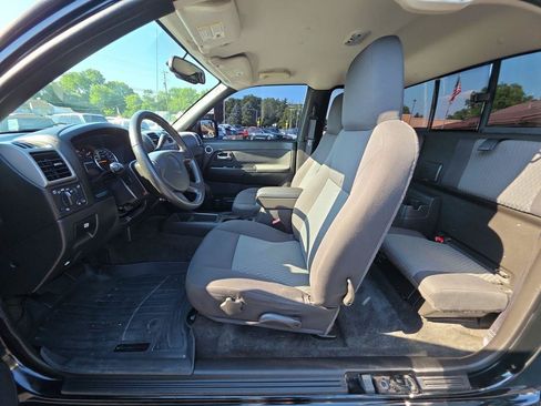 Used 2011 Chevrolet Colorado LT w/ Power Convenience Package AWD/4WD image 3