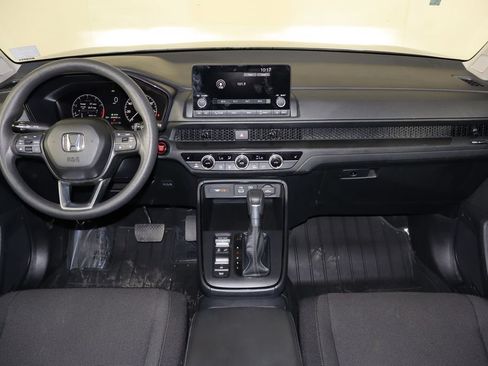 Used 2025 Honda CR-V EX image 13