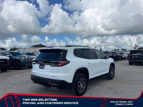 New 2026 GMC Acadia AT4 w/ Luxury Package AWD/4WD image 7