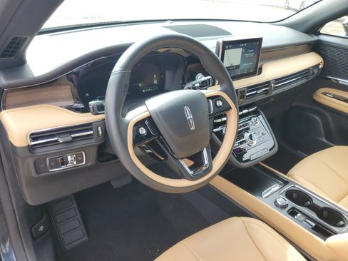 Used 2022 Lincoln Corsair Reserve w/ Equipment Group 201A image 13