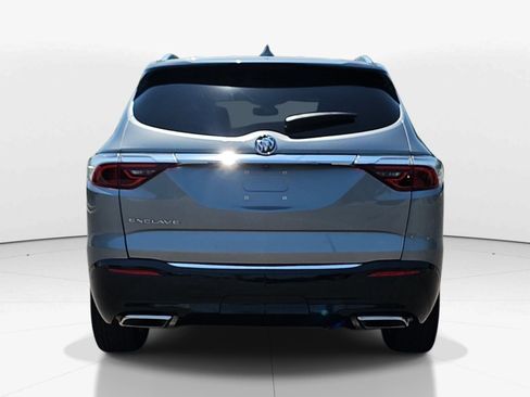 Used 2023 Buick Enclave Essence w/ Experience Buick Package FWD image 5