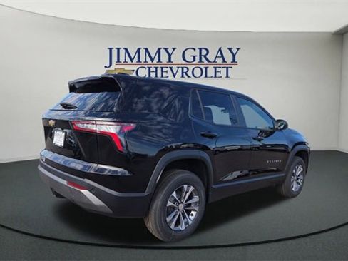 New 2026 Chevrolet Equinox LT w/ Convenience Package II image 3