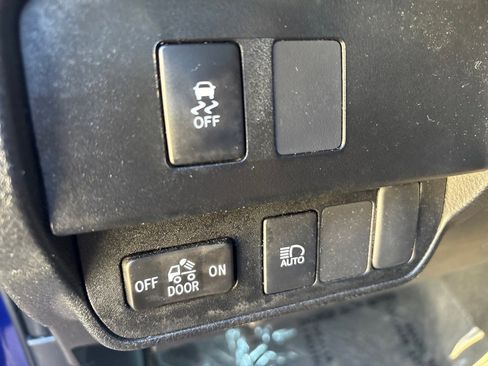 Used 2023 Toyota Tacoma SR5 image 24