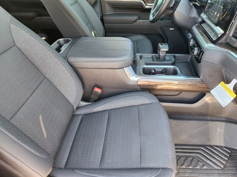 Certified 2025 Chevrolet Silverado 1500 LT Trail Boss w/ Convenience Package II image 11