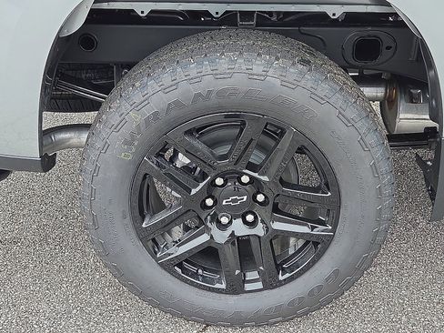 New 2026 Chevrolet Silverado 1500 Custom w/ Turbomax Blackout Package image 7