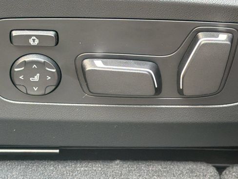 New 2026 BMW X3 xDrive30i w/ Premium Package AWD/4WD image 16