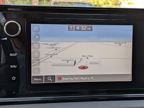 Used 2023 Kia K5 GT-Line image 32