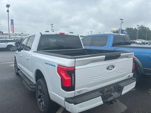 Used 2025 Ford F150 Lightning Flash AWD/4WD image 4