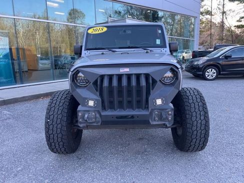 Used 2018 Jeep Wrangler Unlimited Sport S image 9
