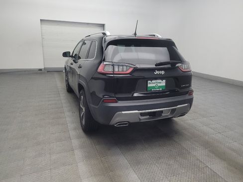 Used 2019 Jeep Cherokee Limited w/ Technology Group FWD image 5