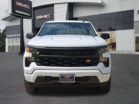 Used 2023 Chevrolet Silverado 1500 Custom AWD/4WD image 20