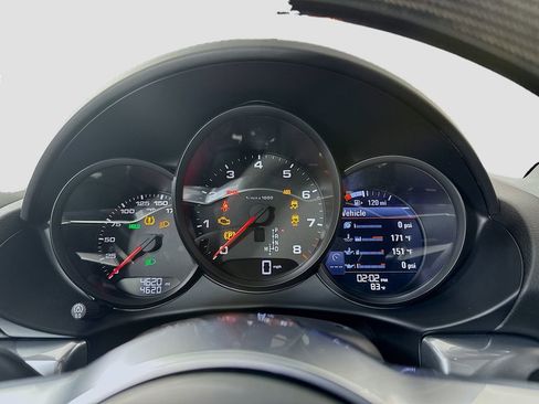 Certified 2025 Porsche 718 Cayman RWD image 13