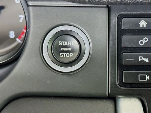Used 2019 Land Rover Discovery Sport SE AWD/4WD image 20
