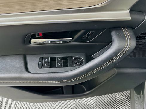 Used 2024 MAZDA CX-90 Plug-In Hybrid w/ Preferred image 15