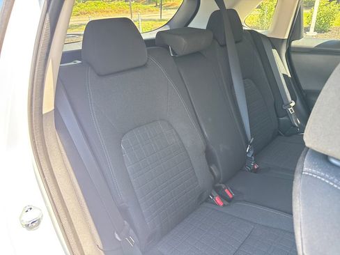 Certified 2026 Honda HR-V LX image 34