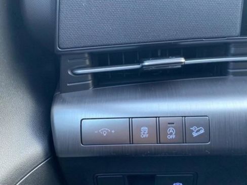 New 2026 Hyundai Kona SE FWD image 15