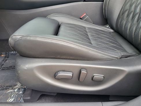 Certified 2023 Nissan Maxima Platinum w/ Sport Mat Group FWD image 17