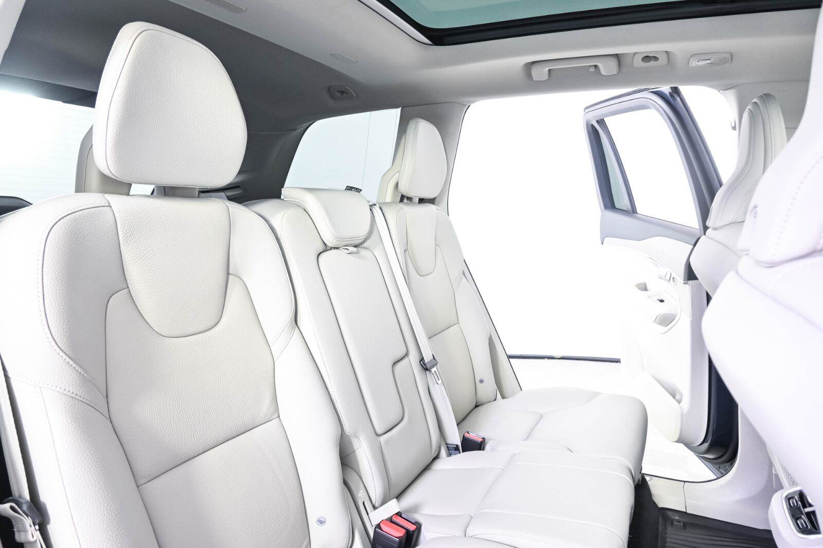 Certified 2024 Volvo XC90 B6 Plus w/ Protection Package AWD/4WD image 21