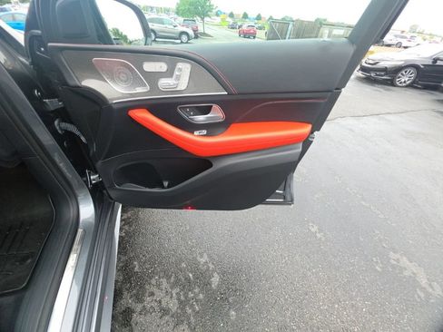 Used 2023 Mercedes-Benz GLE 53 AMG 4MATIC image 32