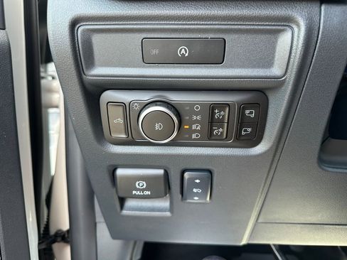 New 2025 Ford F150 Lariat w/ Equipment Group 502A High image 16