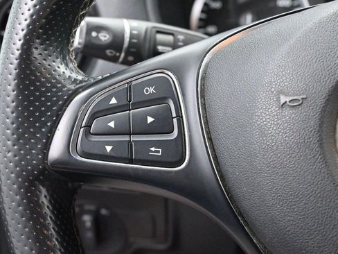 Used 2016 Mercedes-Benz Metris image 17