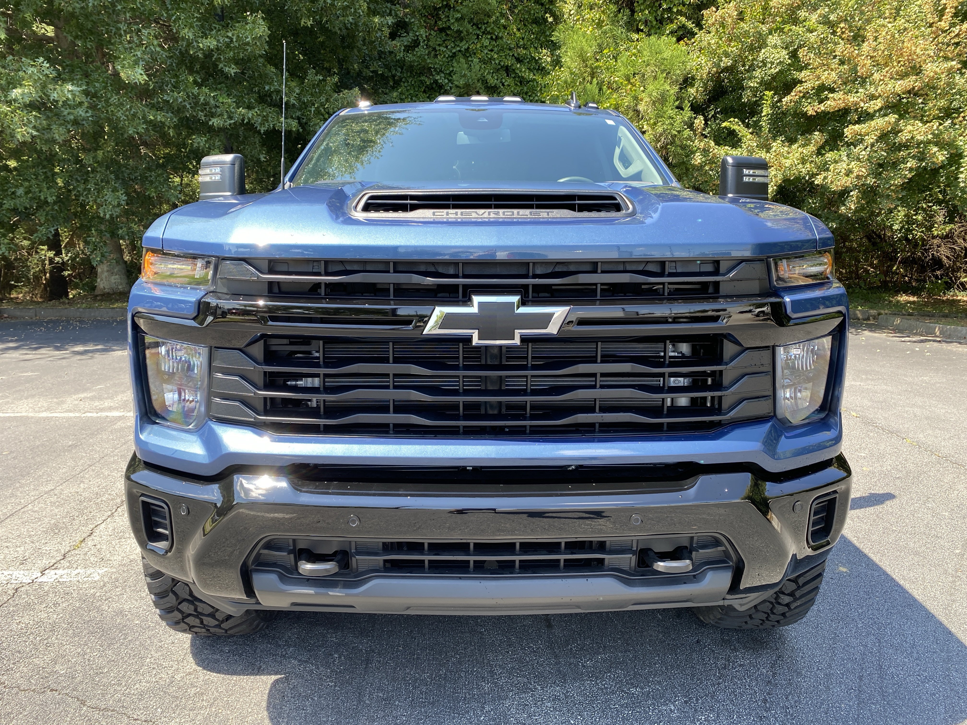 New 2026 Chevrolet Silverado 2500 Custom w/ Custom Value Package AWD/4WD image 3