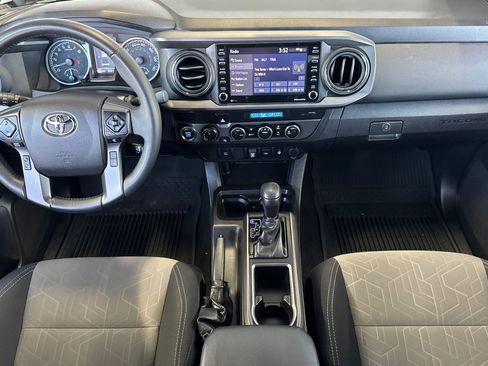 Certified 2023 Toyota Tacoma TRD Off-Road AWD/4WD image 12