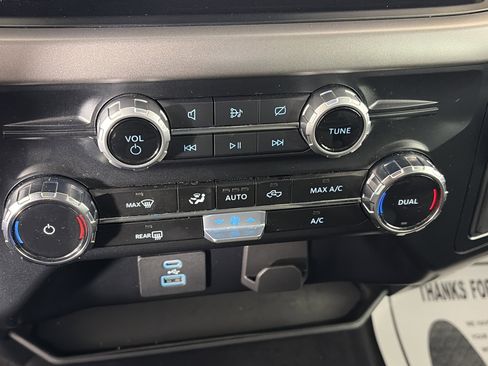 Used 2024 Ford F150 XLT image 22