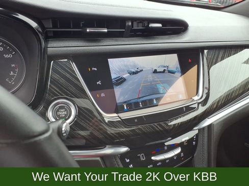 Used 2023 Cadillac XT6 Premium Luxury w/ Technology Package image 16