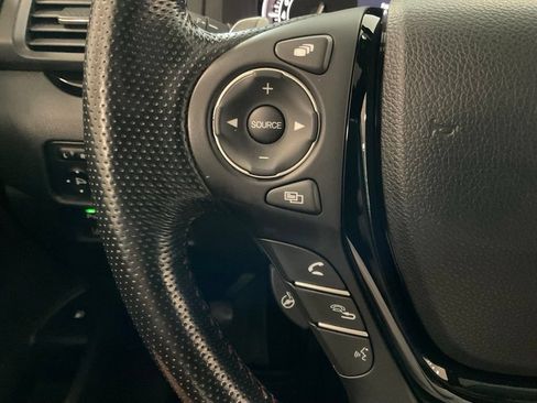 Used 2022 Honda Ridgeline Black Edition image 13