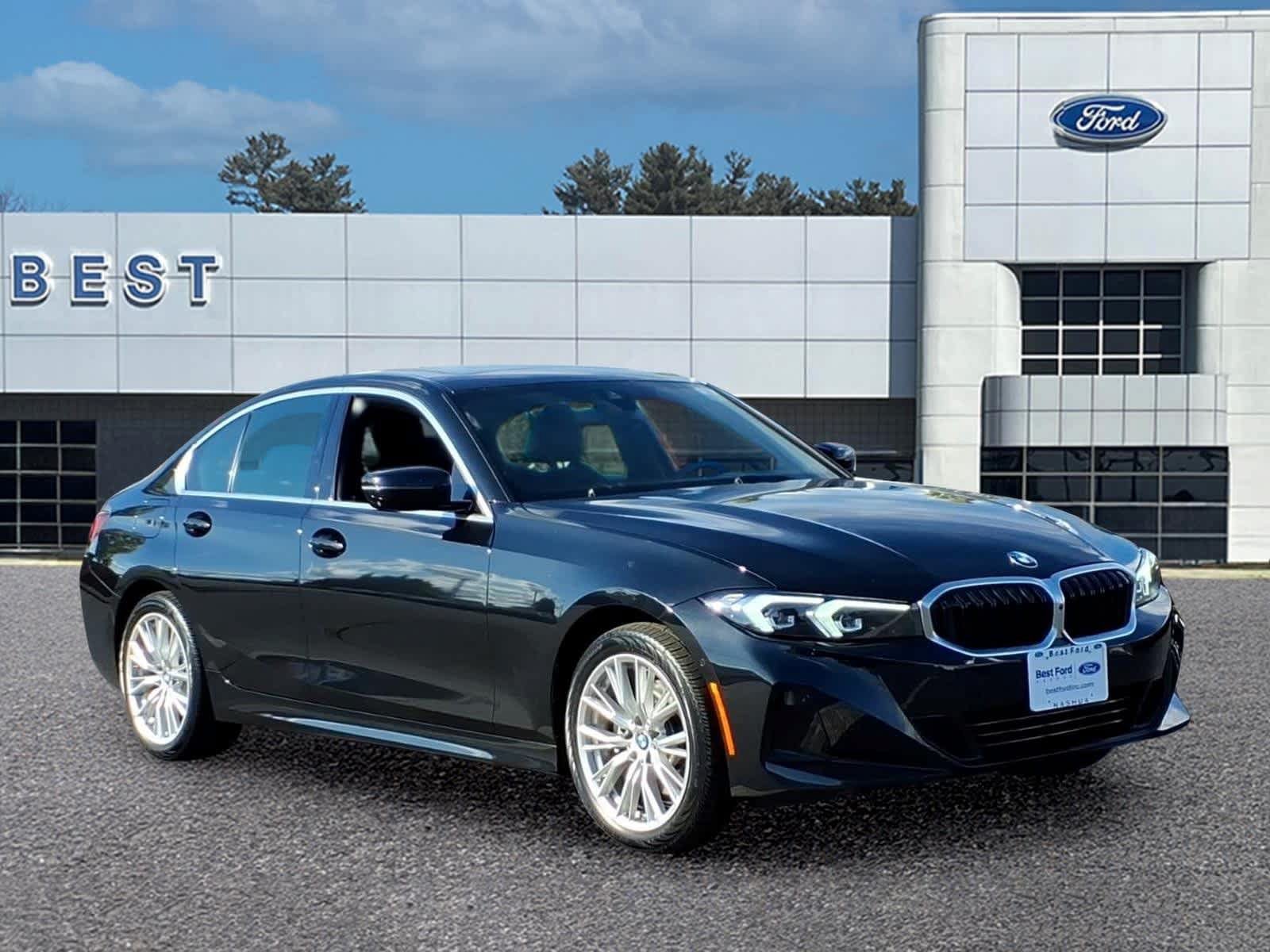 Used 2024 BMW 330i xDrive Sedan w/ Premium Package AWD/4WD image 9
